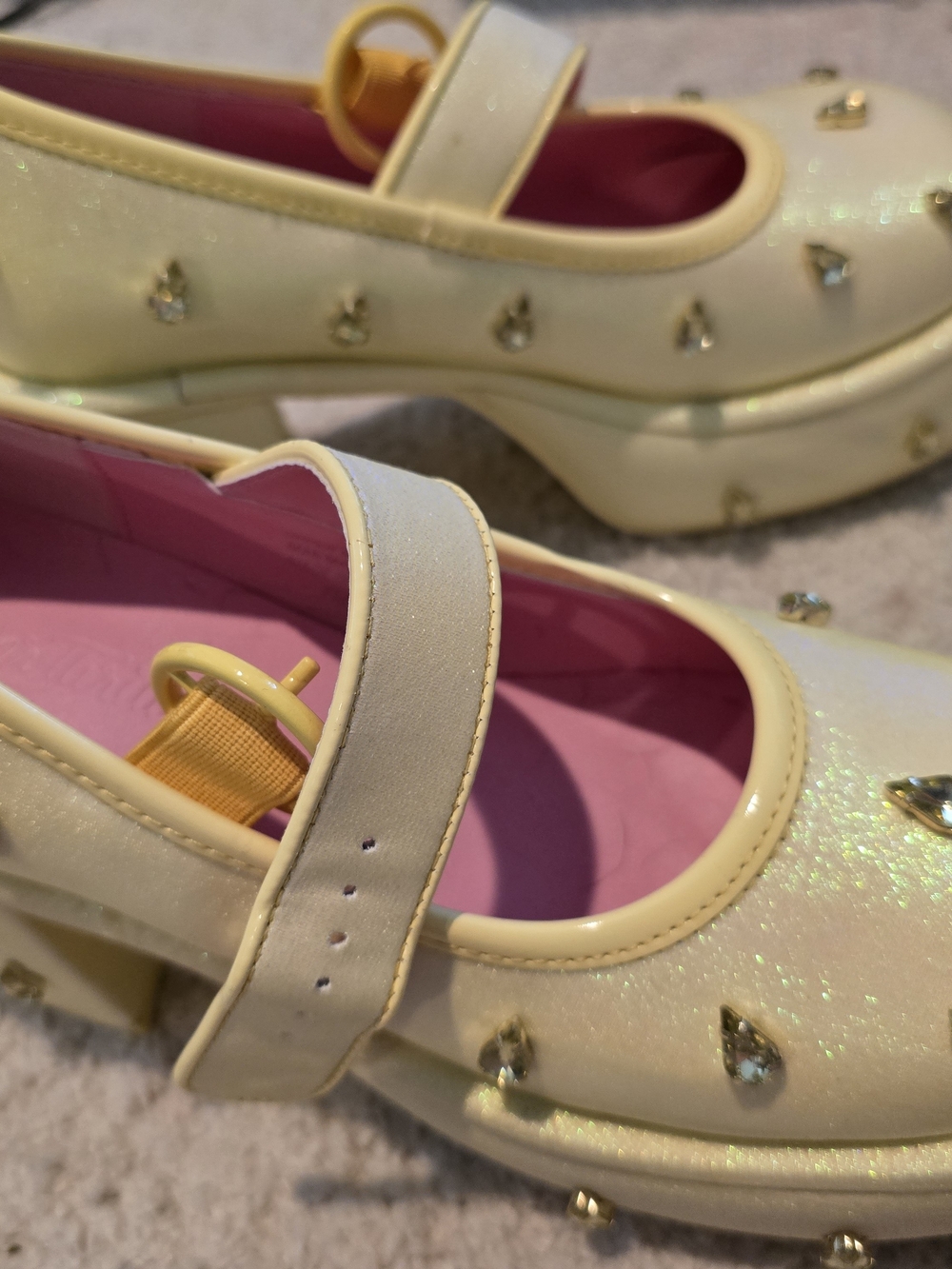 Sugar Thrillz Lemon Drop Mary Janes Shoes - Size 7M